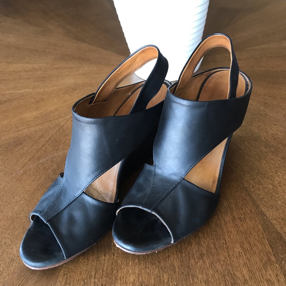 Coclico leather heels